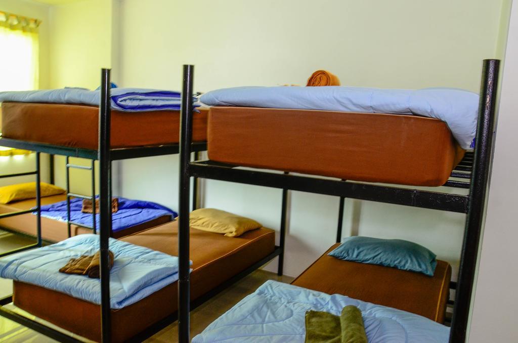 The Wanderlust Hostel Ko Pha Ngan Extérieur photo