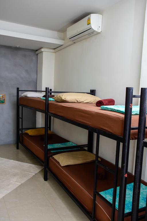 The Wanderlust Hostel Ko Pha Ngan Extérieur photo