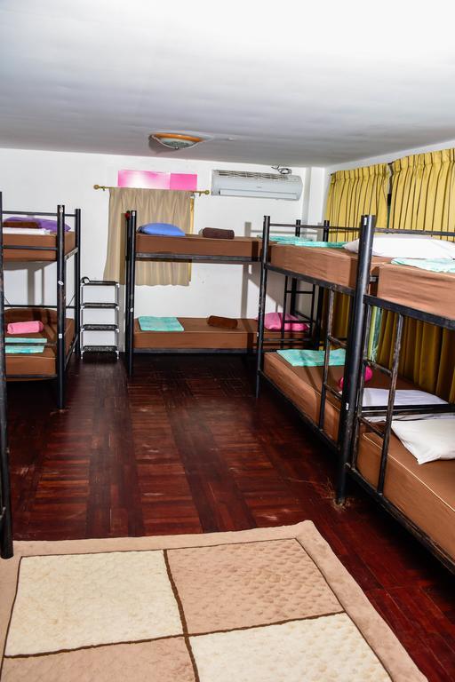 The Wanderlust Hostel Ko Pha Ngan Extérieur photo