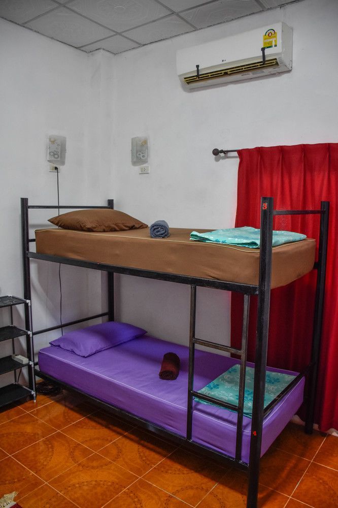 The Wanderlust Hostel Ko Pha Ngan Extérieur photo